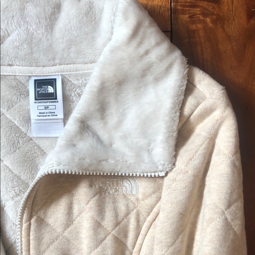 The North Face Quilted cotton Jacket - Picture 2 of 6